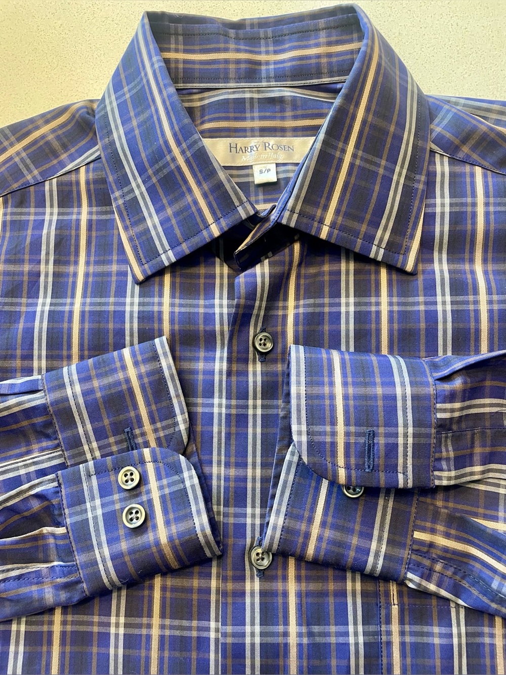 Harry Rosen - all cotton checkered dress shirt Size Small